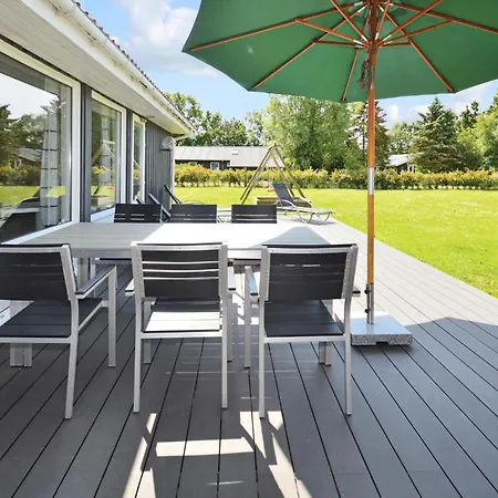 Awesome In Vaeggerlose With Sauna Feriehus *