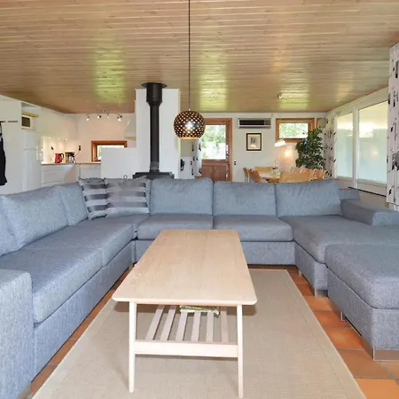 Awesome In Vaeggerlose With Sauna Feriehus