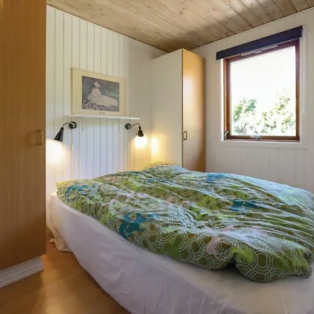 Feriehus Awesome In Vaeggerlose With Sauna Bøtø By