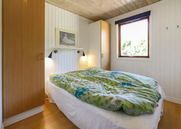 Awesome In Vaeggerlose With Sauna Semesterbostad Bøtø By