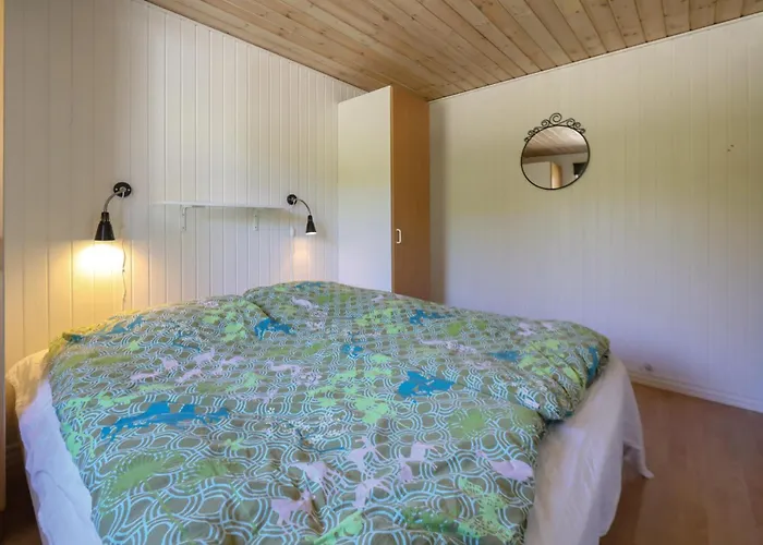 Awesome In Vaeggerlose With Sauna Semesterbostad